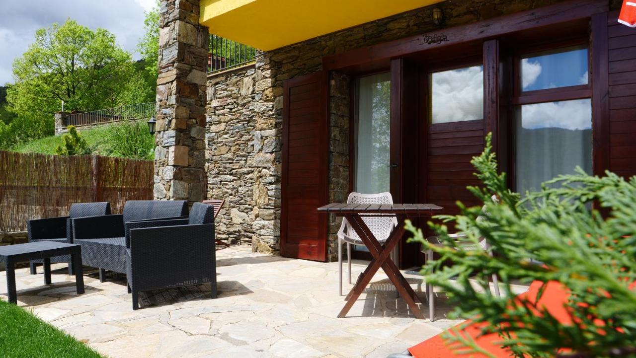 Apartaments Fontalba Queralbs Exterior foto